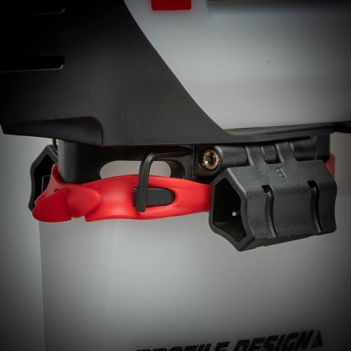 Profile Design FC 35 Hydration Front System White 1.035L