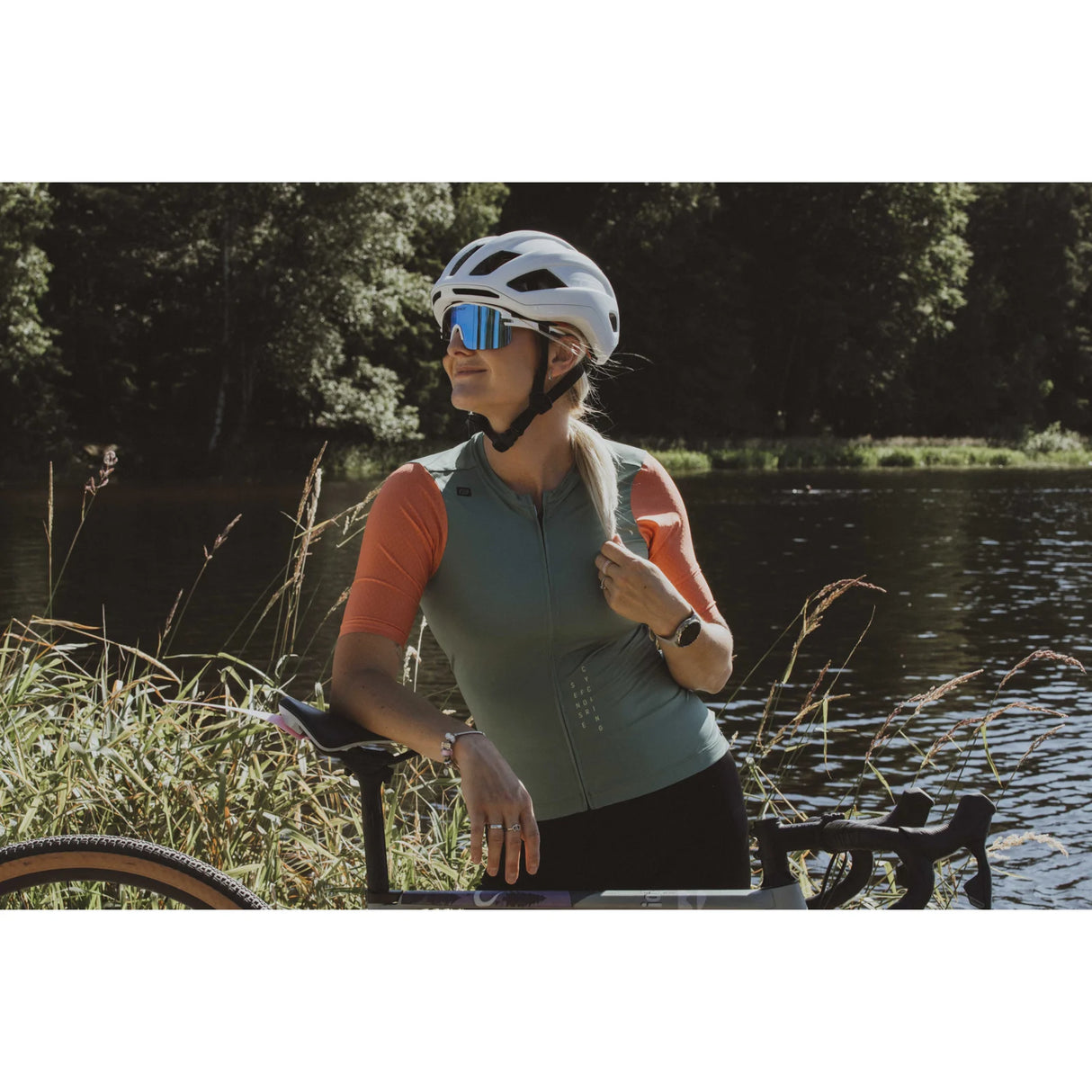 FORCE EPIC Cycling Sunglasses White Blue Photochromic